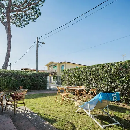 Villa Caterina By Interhome Marina di Pietrasanta