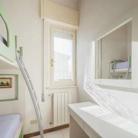 Caterina By Interhome