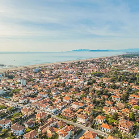 Caterina By Interhome * Marina di Pietrasanta